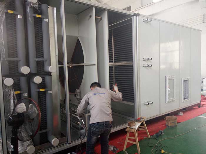 威海某大型化工企業(yè)兩臺10%濕度，40000風(fēng)量2臺除濕機(jī)組